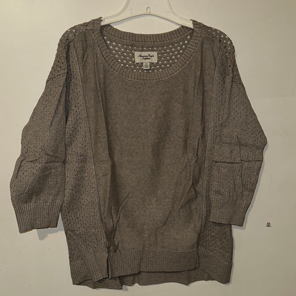 AEO Sweater Size L